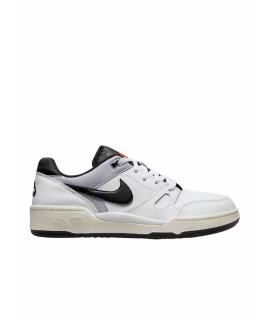 NIKE Низкие кроссовки / кеды