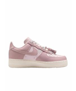 NIKE Низкие кроссовки / кеды