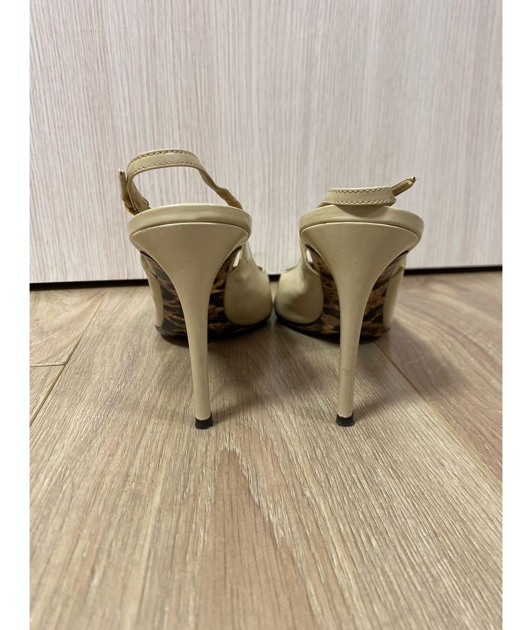 DOLCE&GABBANA Бежевые туфли из лакированной кожи, фото 4