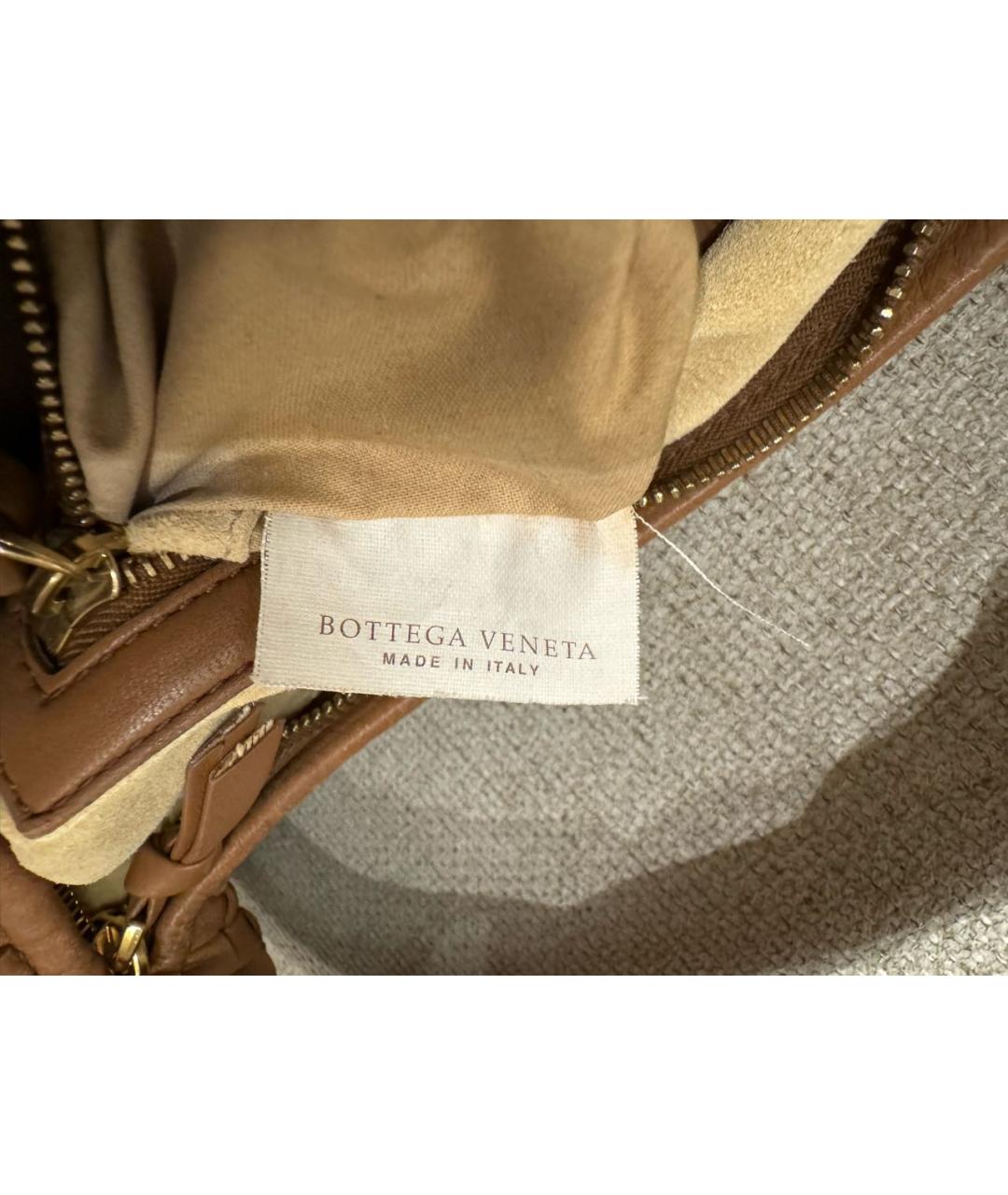 BOTTEGA VENETA Коричневая кожаная сумка с короткими ручками, фото 7