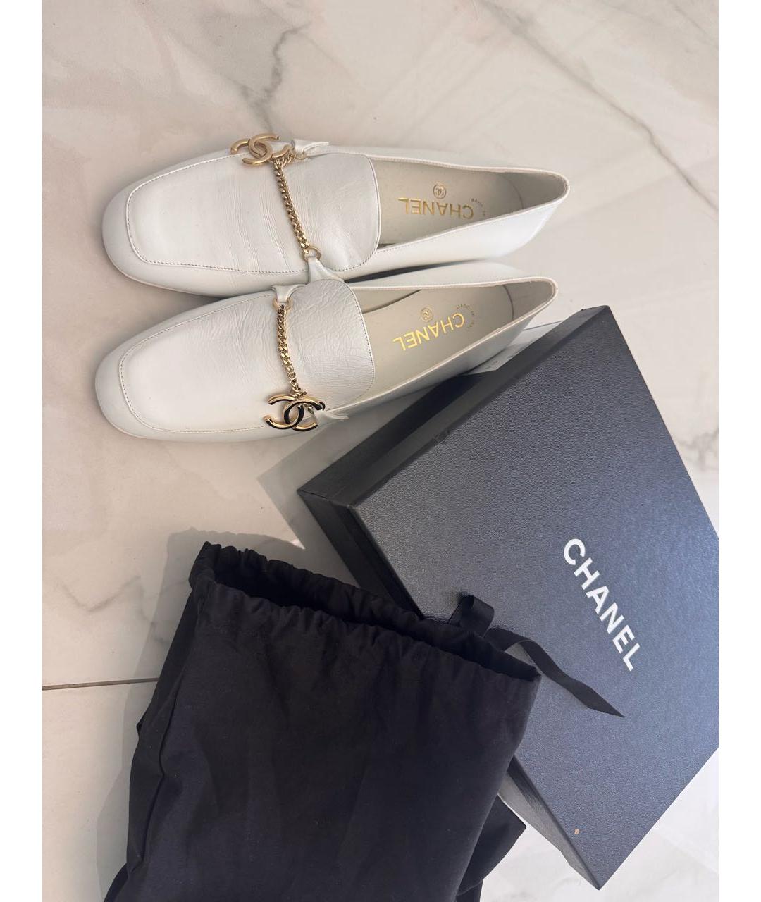 CHANEL Белые кожаные лоферы, фото 6