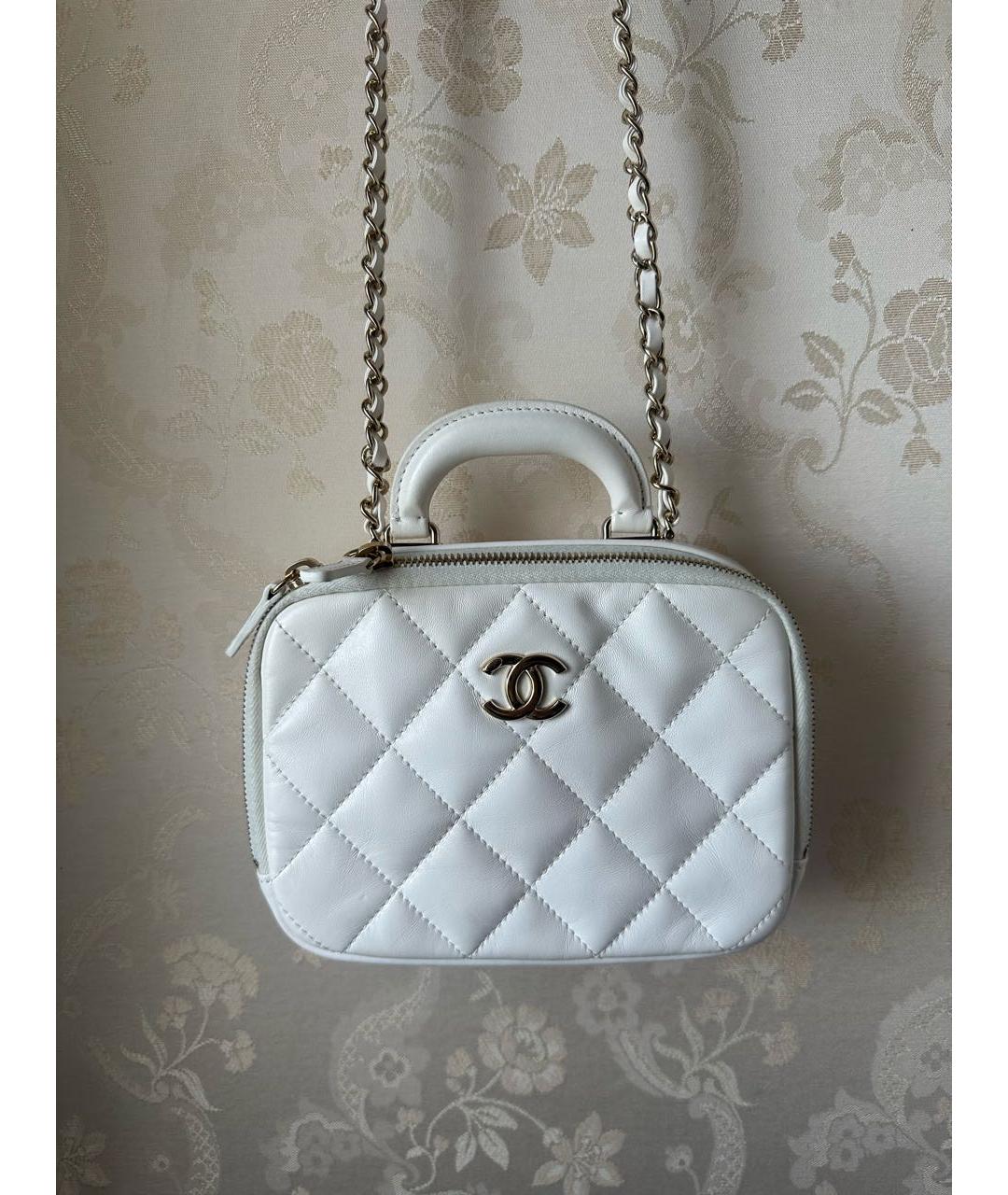 CHANEL Белая кожаная сумка через плечо, фото 4