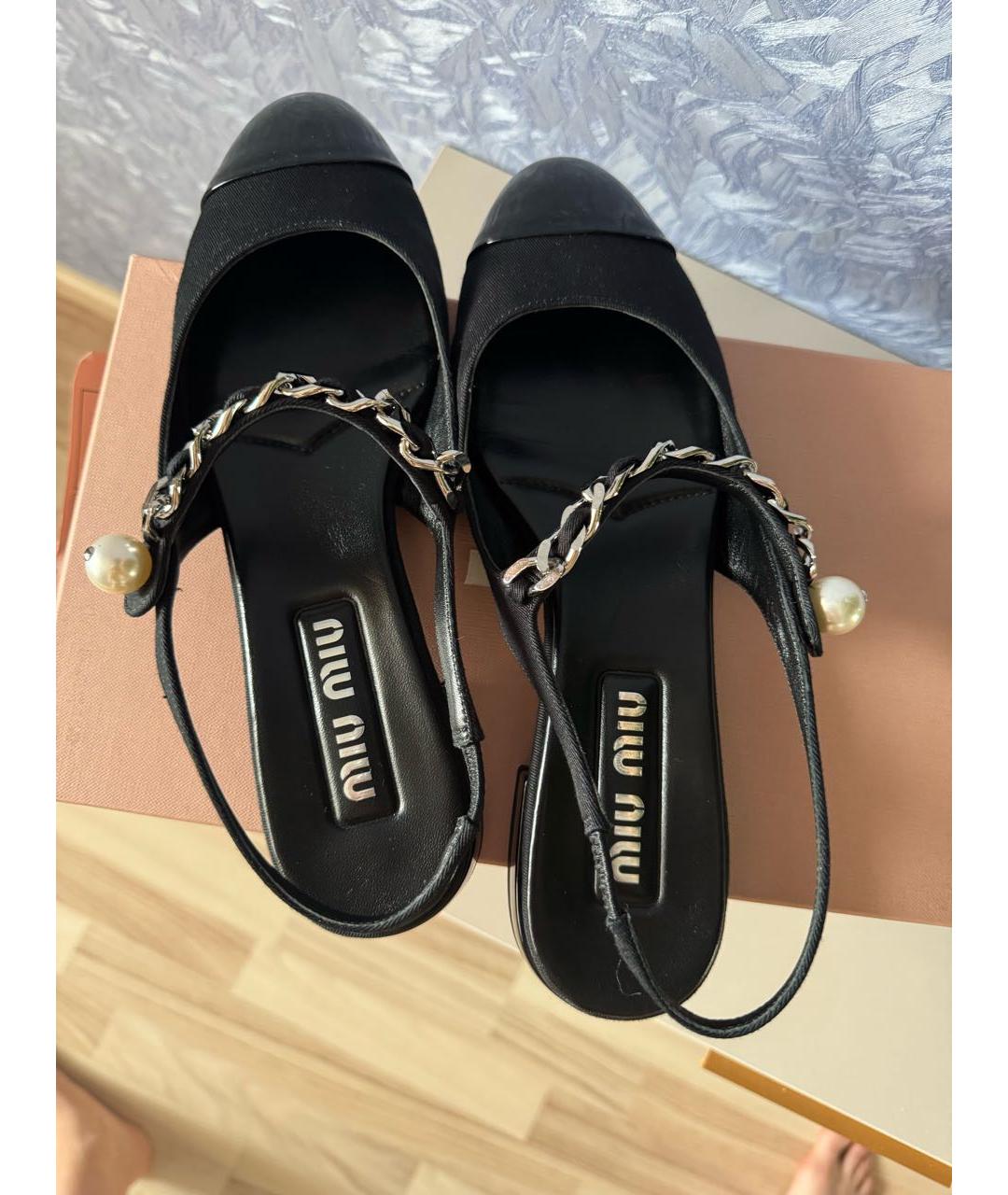 MIU MIU Черные балетки из лакированной кожи, фото 4