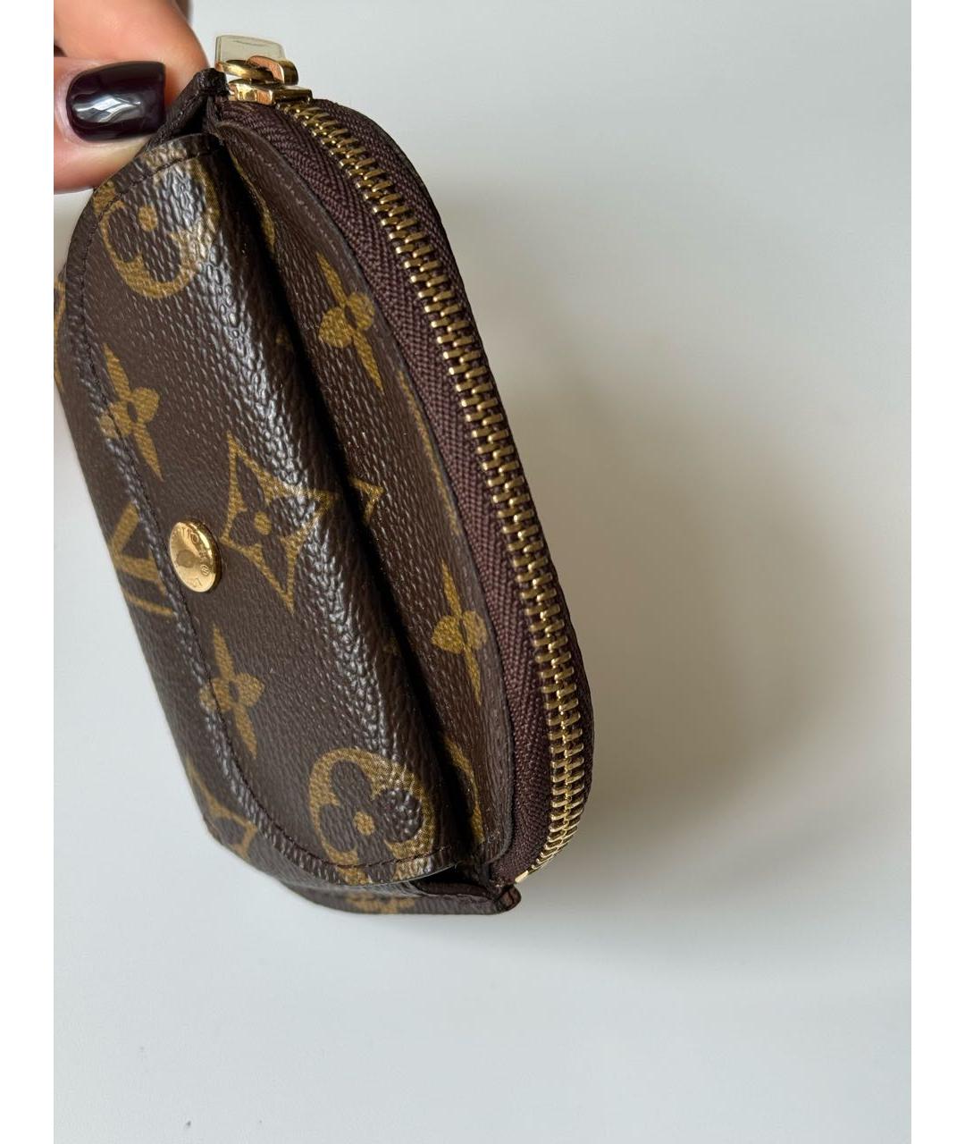 LOUIS VUITTON Коричневая ключница, фото 6