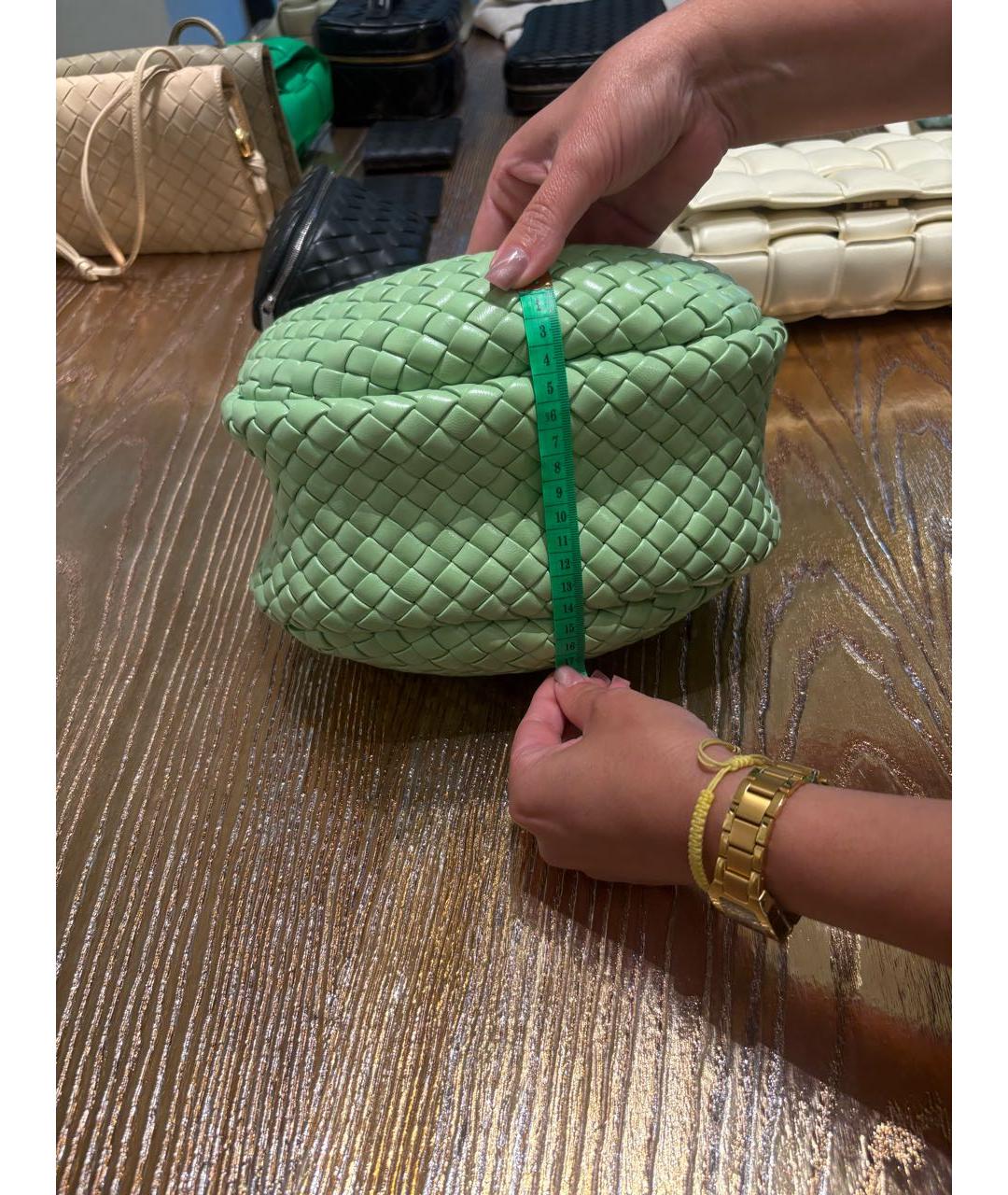 BOTTEGA VENETA Зеленая кожаная сумка с короткими ручками, фото 4