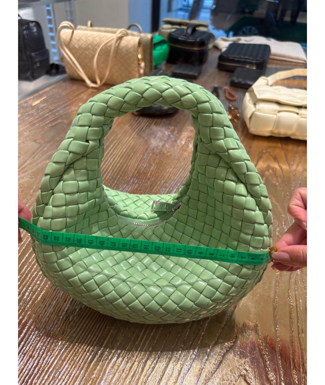 BOTTEGA VENETA Зеленая кожаная сумка с короткими ручками, фото 5