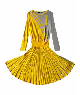 LOVE MOSCHINO Повседневное платье