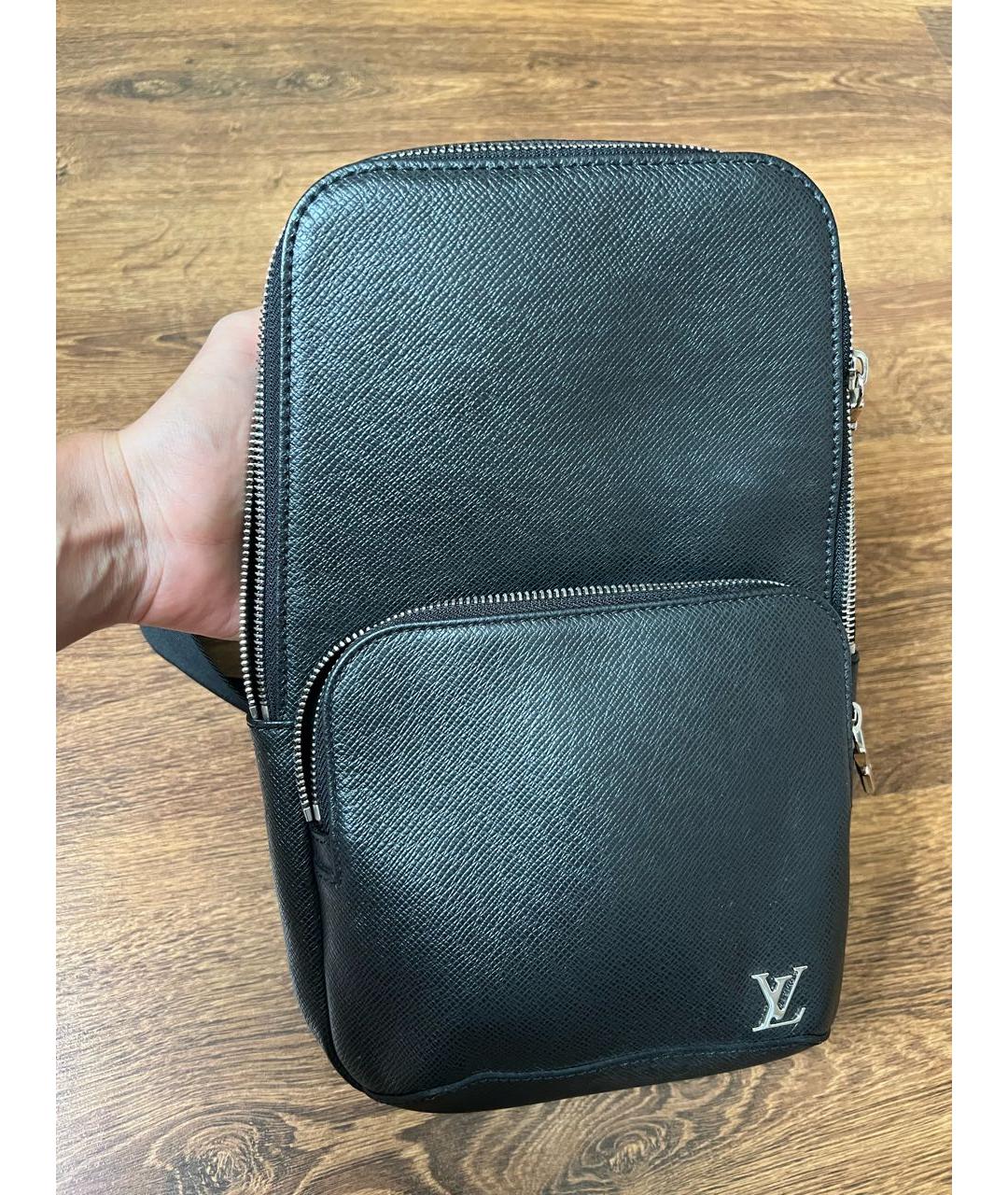 LOUIS VUITTON Черная кожаная сумка на плечо, фото 2