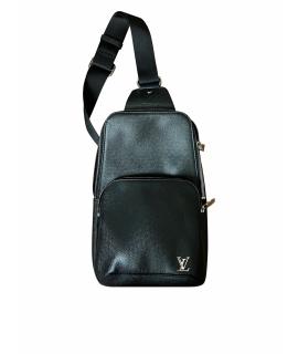 LOUIS VUITTON Сумка на плечо