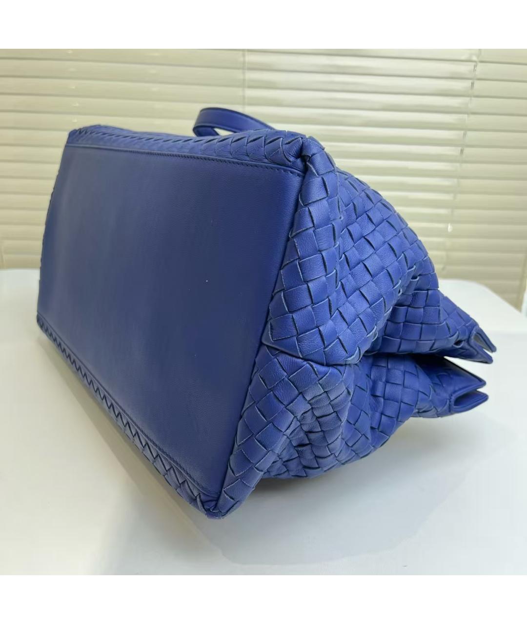 BOTTEGA VENETA Голубая кожаная сумка тоут, фото 5