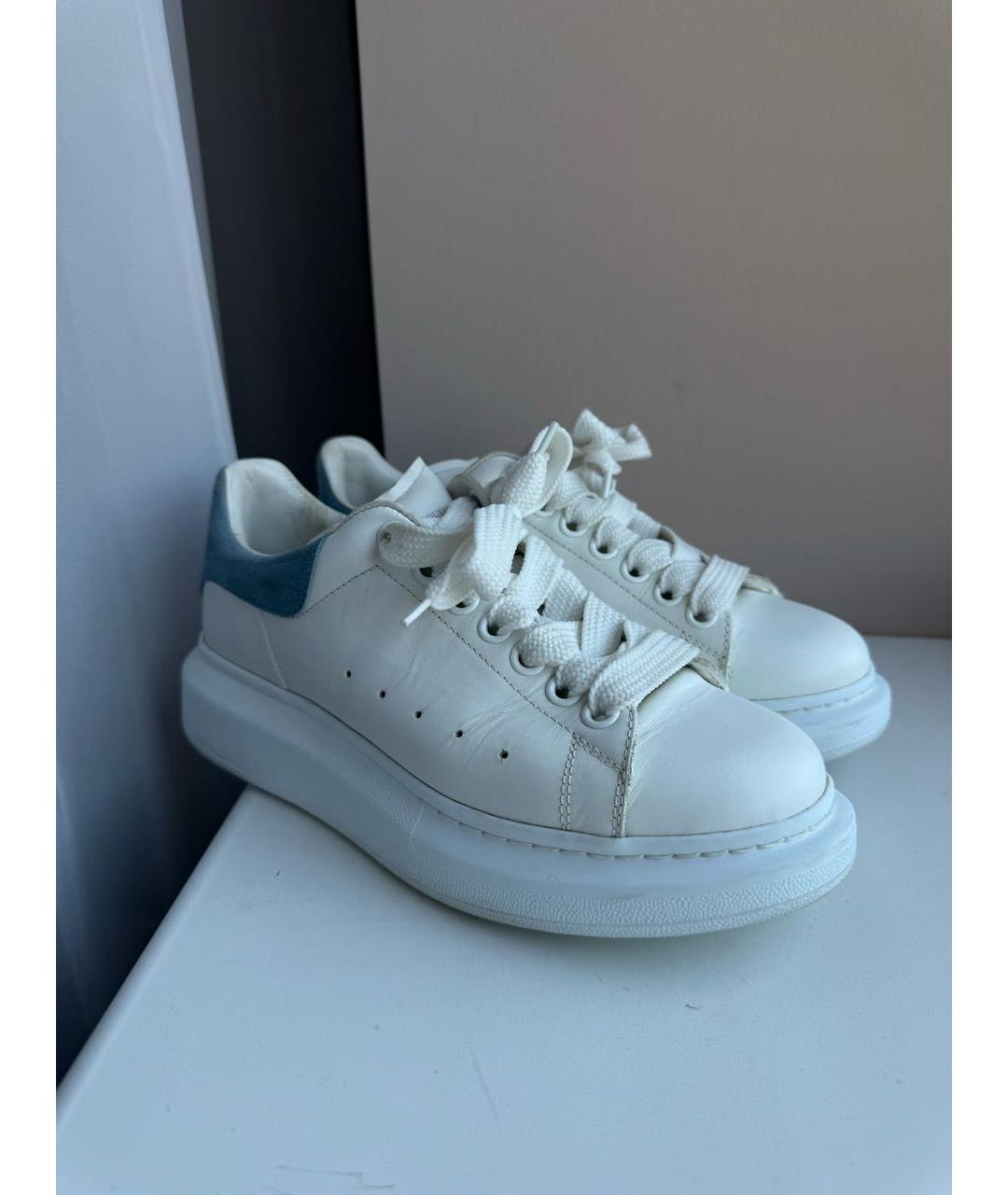 ALEXANDER MCQUEEN Белые кожаные кеды, фото 2