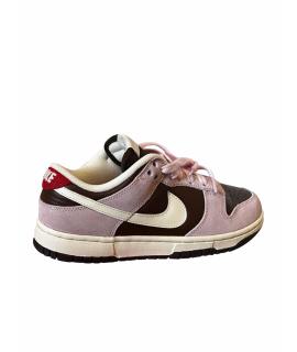 NIKE Кроссовки