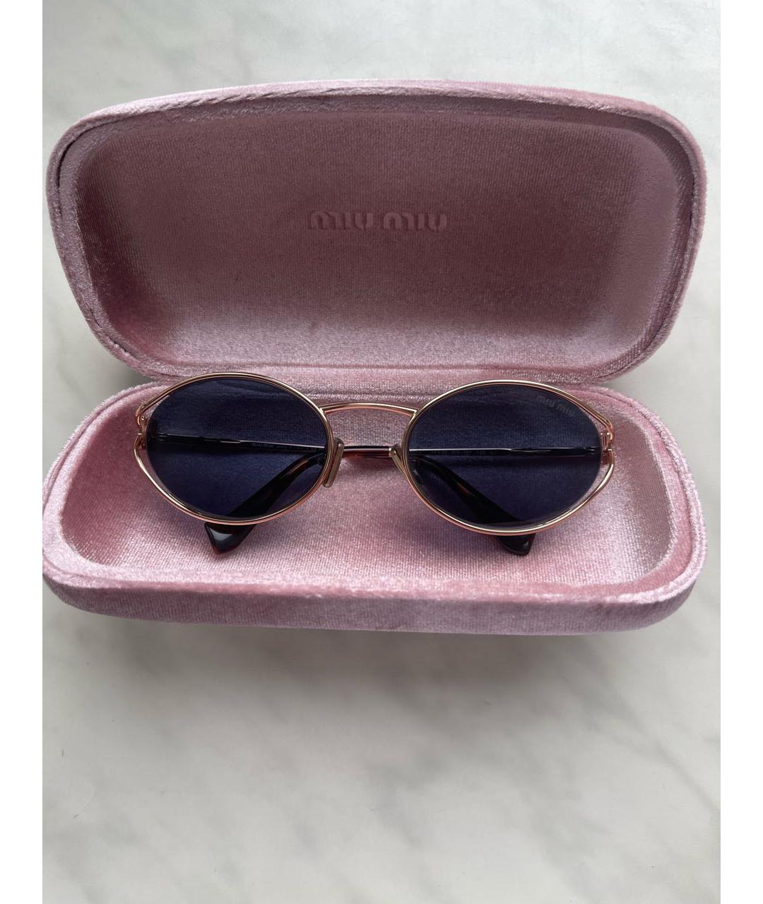 MIU MIU Золотые металлические солнцезащитные очки, фото 4