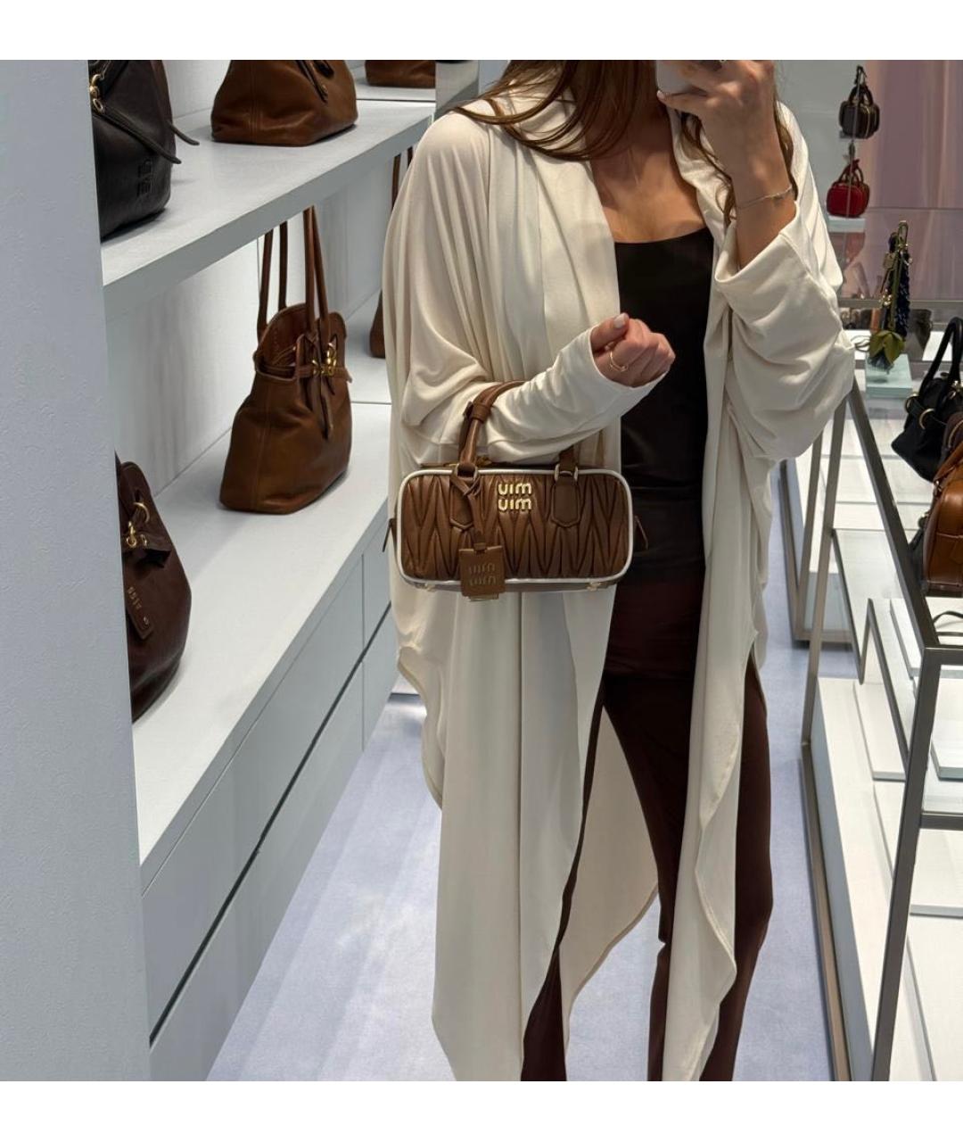 MIU MIU Коричневая кожаная сумка с короткими ручками, фото 5