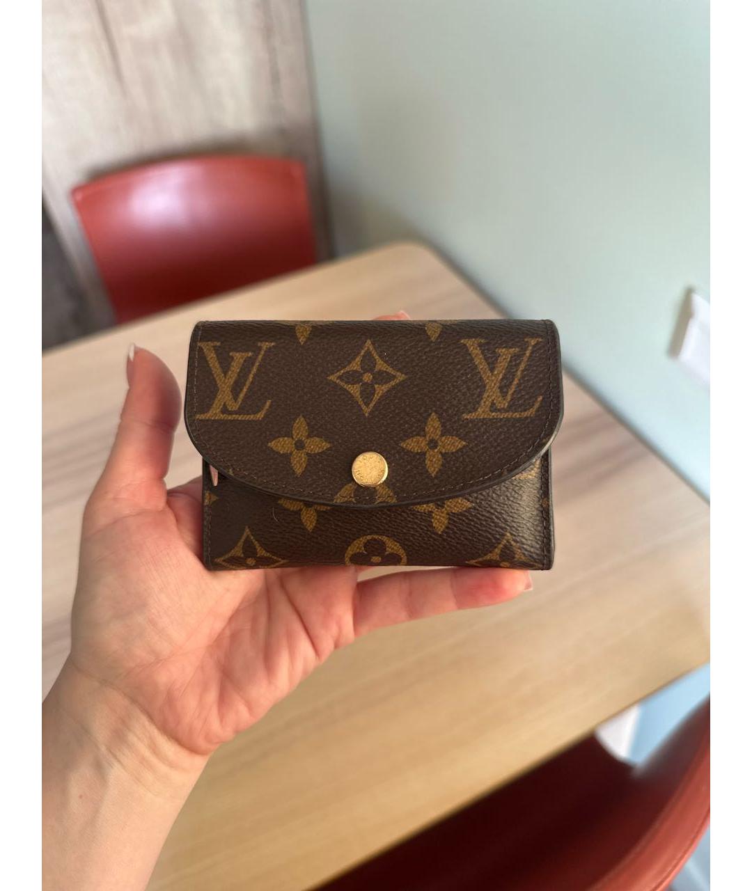LOUIS VUITTON Коричневый кожаный кошелек, фото 5