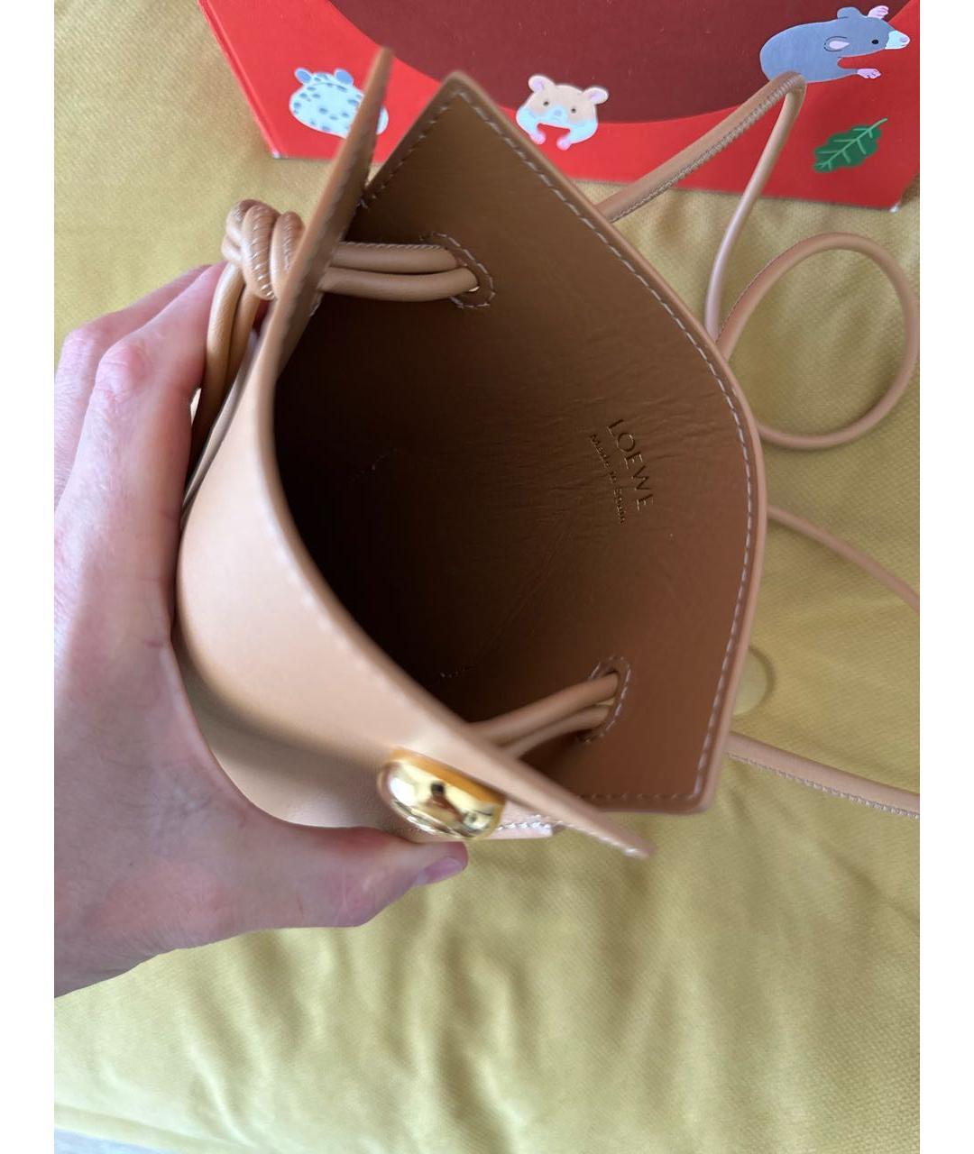 LOEWE Коричневая кожаная сумка через плечо, фото 4