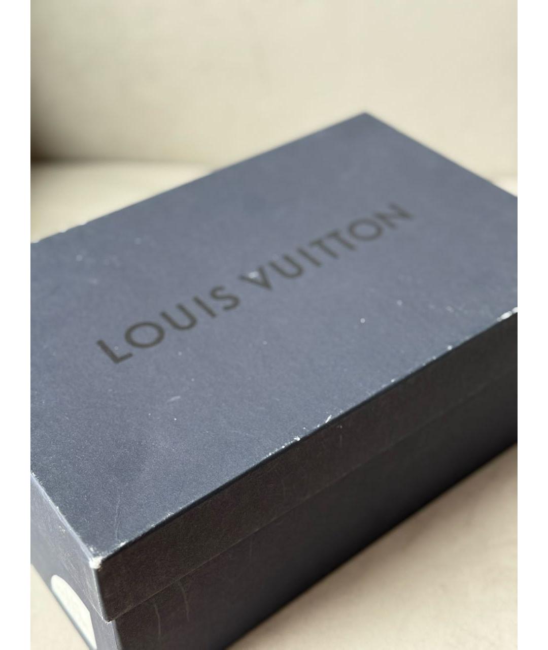LOUIS VUITTON Черные лоферы из лакированной кожи, фото 8