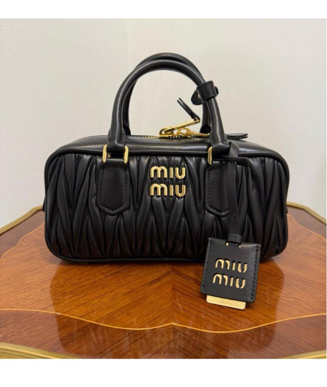 MIU MIU Черная кожаная сумка с короткими ручками, фото 6