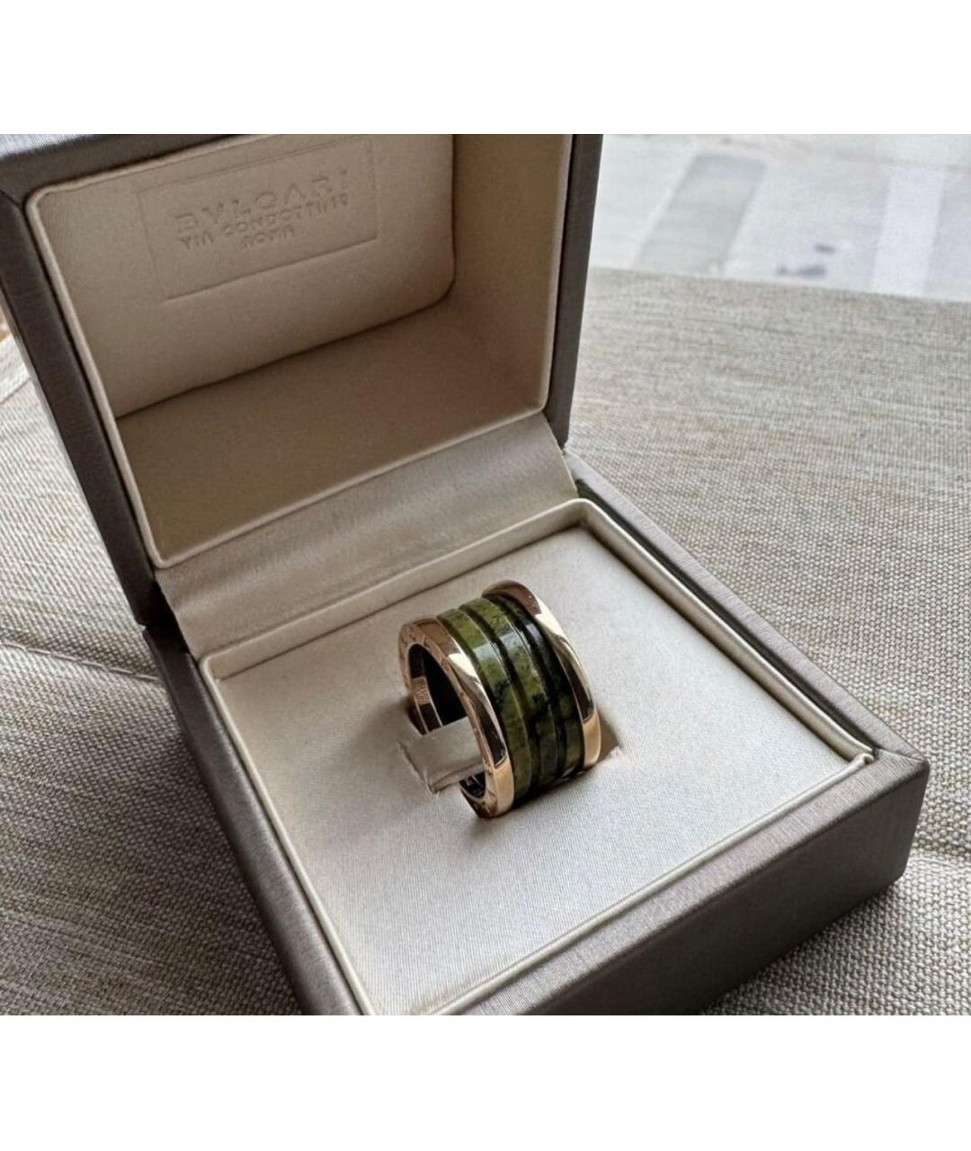 BVLGARI Зеленые кольцо из розового золота, фото 2