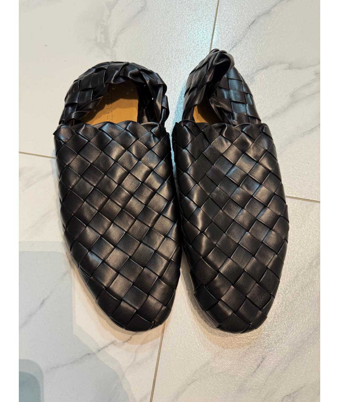 BOTTEGA VENETA Черные кожаные лоферы, фото 2