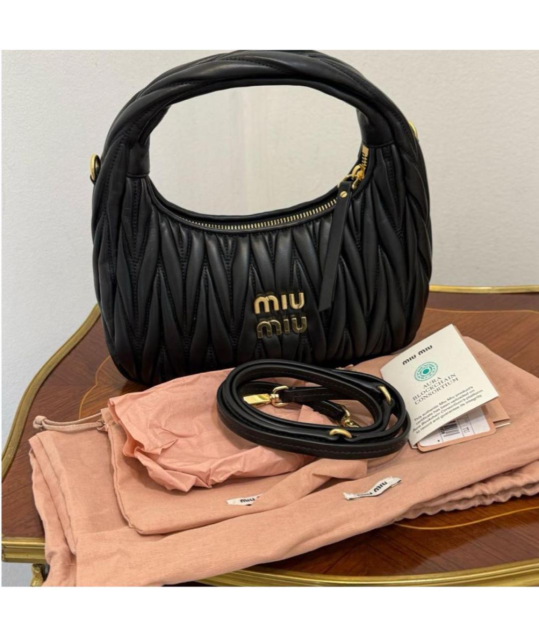 MIU MIU Черная кожаная сумка с короткими ручками, фото 6