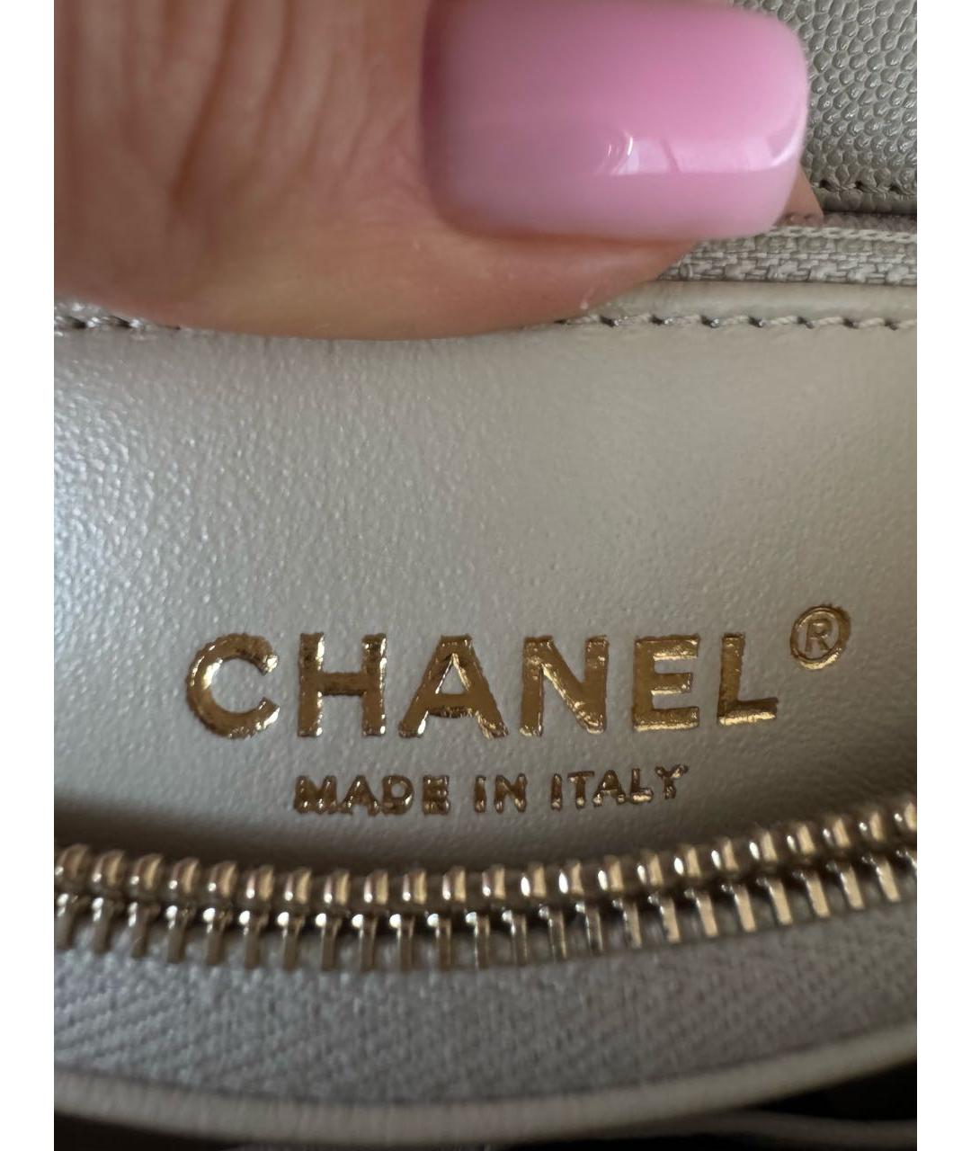 CHANEL Белая кожаная сумка с короткими ручками, фото 5