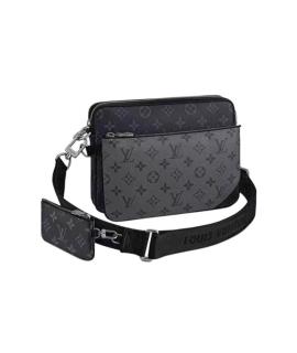 LOUIS VUITTON Сумка на плечо