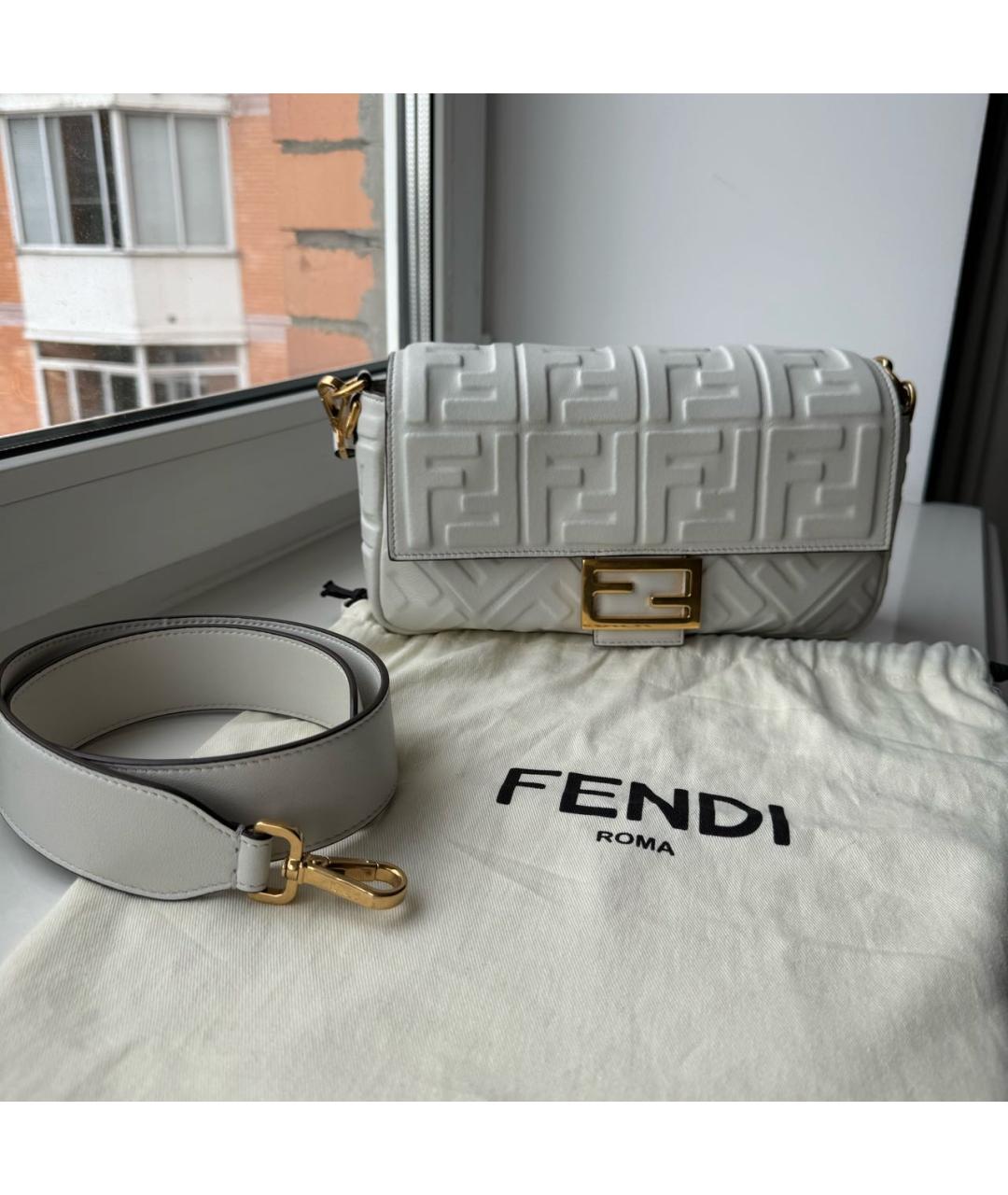 FENDI Белая кожаная сумка через плечо, фото 8