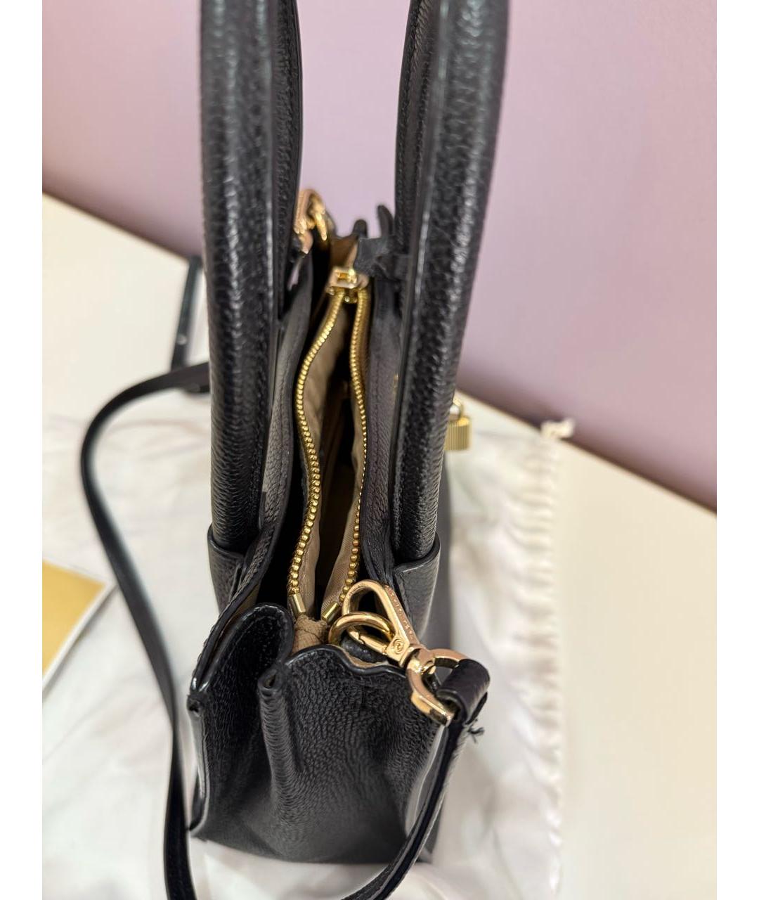 MICHAEL KORS Черная кожаная сумка с короткими ручками, фото 4