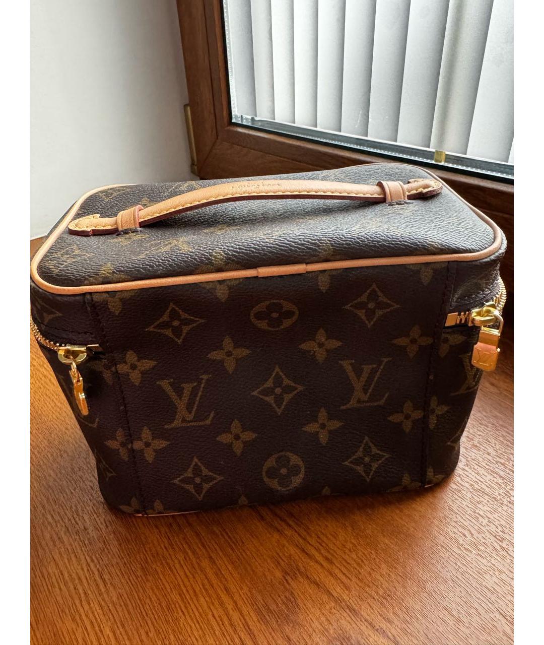LOUIS VUITTON Коричневая косметичка, фото 2