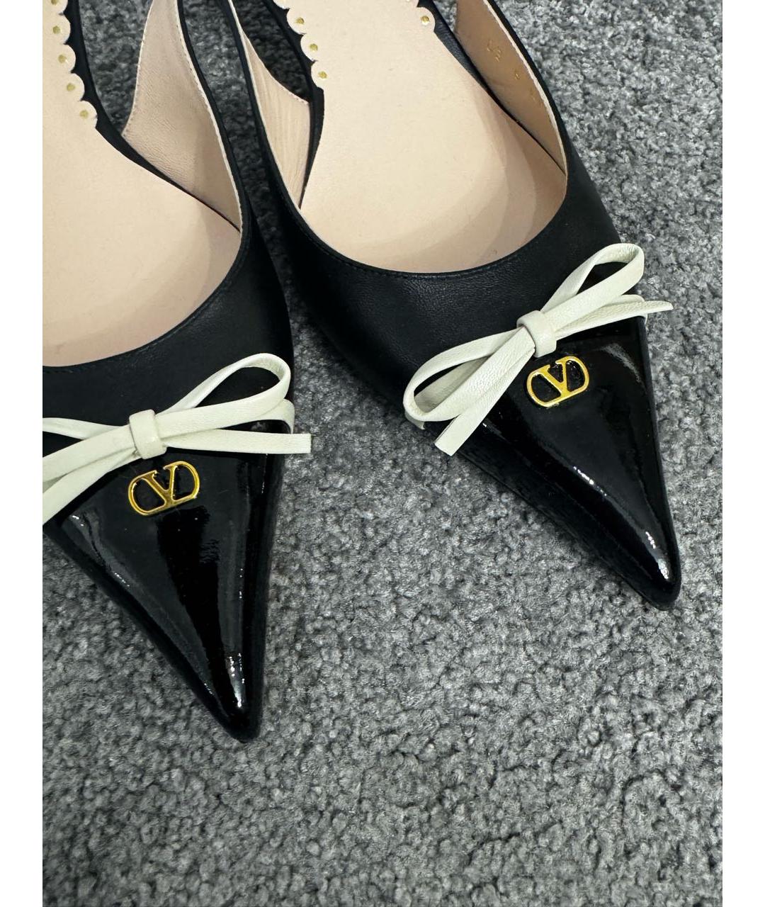 VALENTINO Черные кожаные лодочки на низком каблуке, фото 4