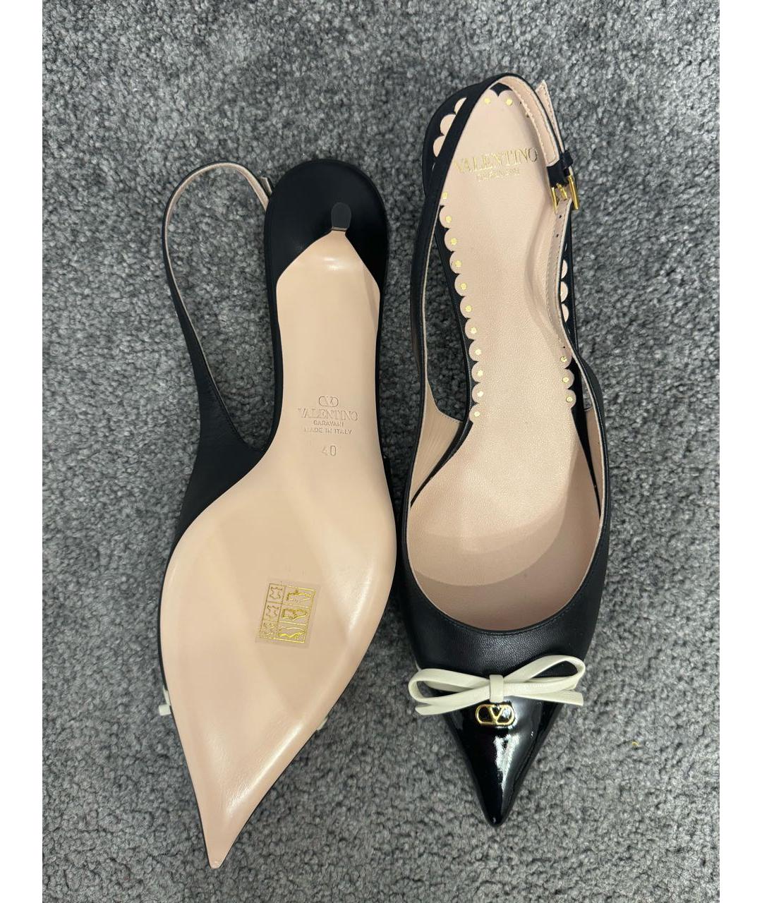 VALENTINO Черные кожаные лодочки на низком каблуке, фото 3