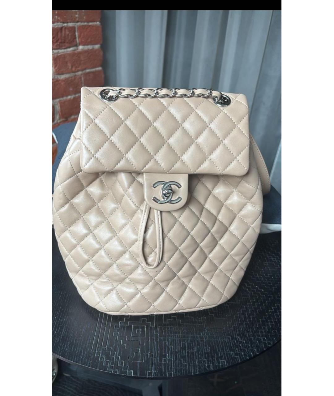 CHANEL Бежевый кожаный рюкзак, фото 5