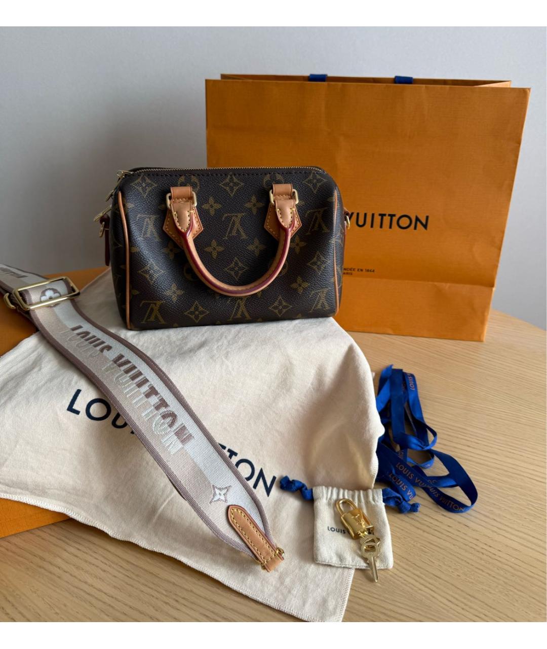 LOUIS VUITTON Коричневая сумка через плечо, фото 2