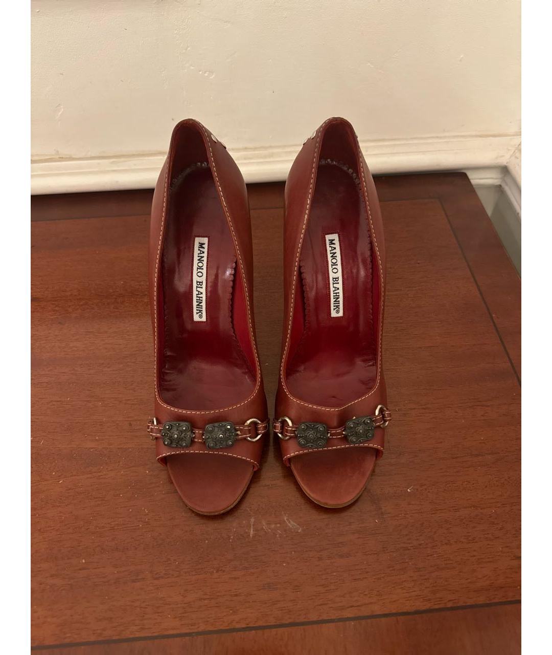 MANOLO BLAHNIK Бордовые кожаные туфли, фото 2