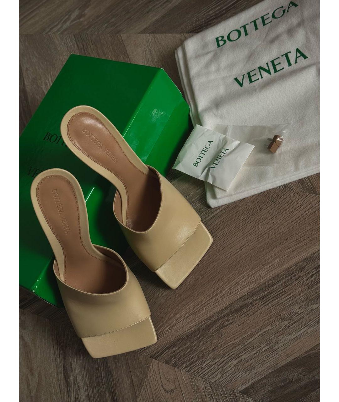 BOTTEGA VENETA Бежевые кожаные мюли, фото 5