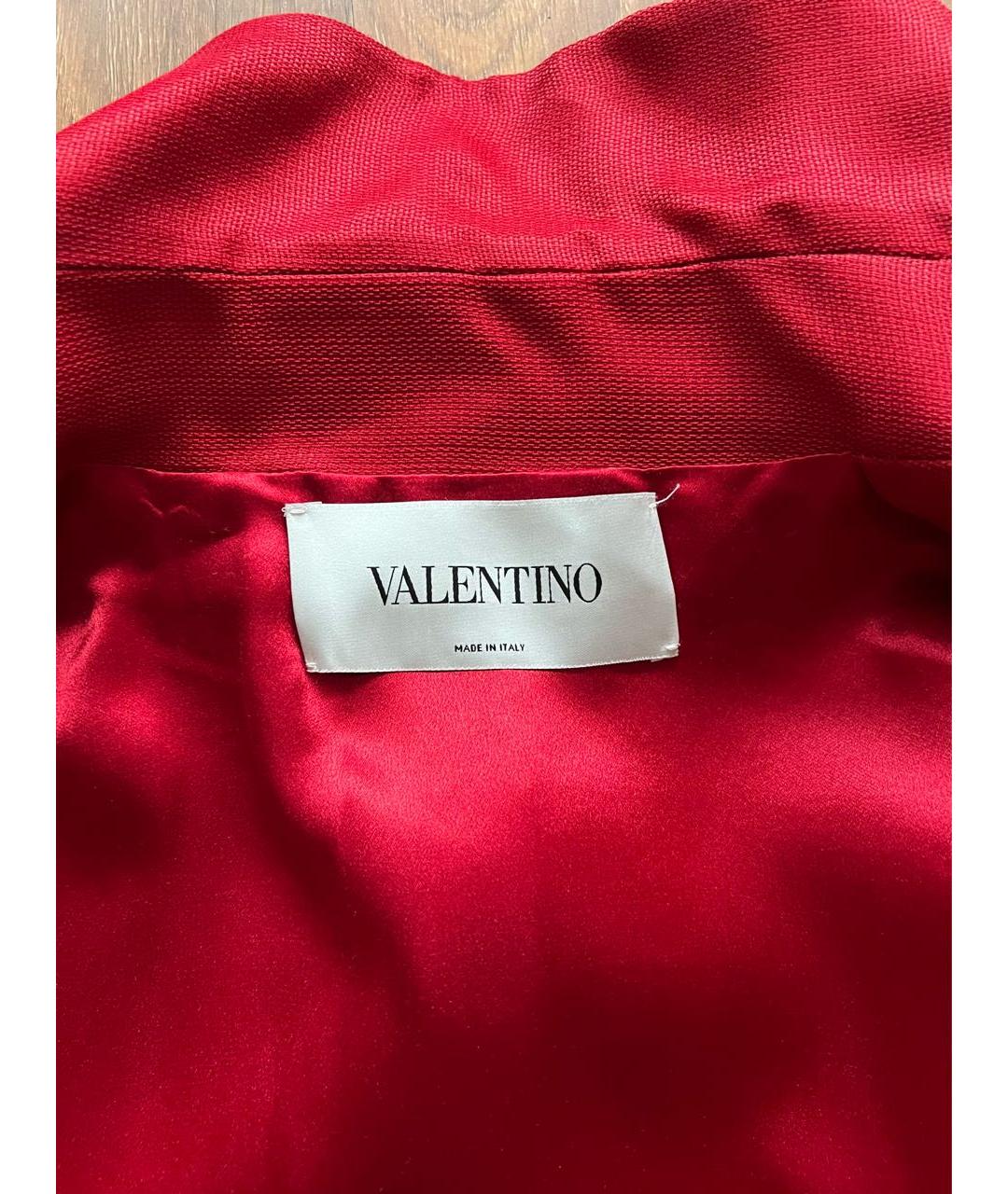 VALENTINO Красное шелковое пальто, фото 3