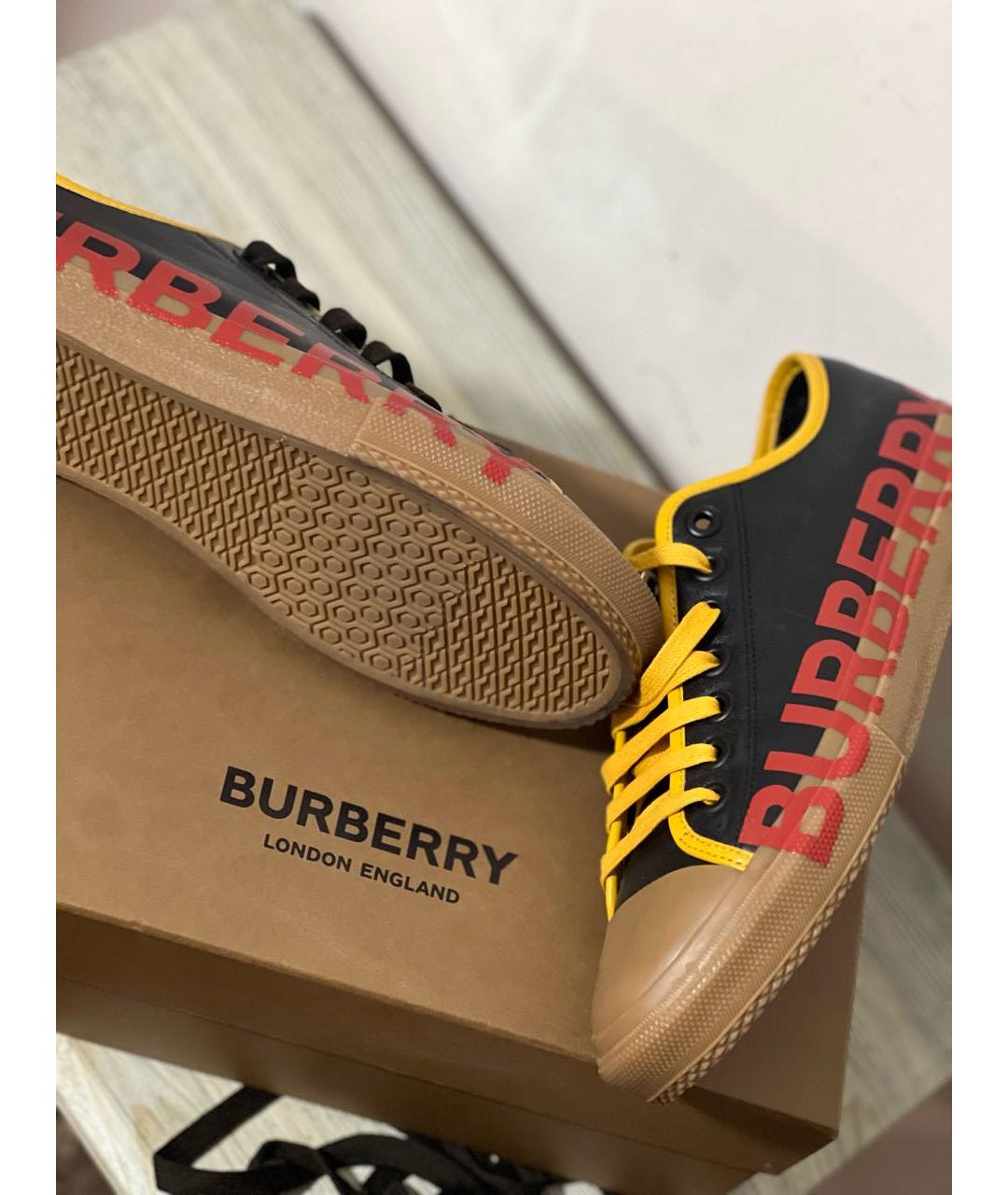 BURBERRY Черные низкие кроссовки / кеды из искусственной кожи, фото 7