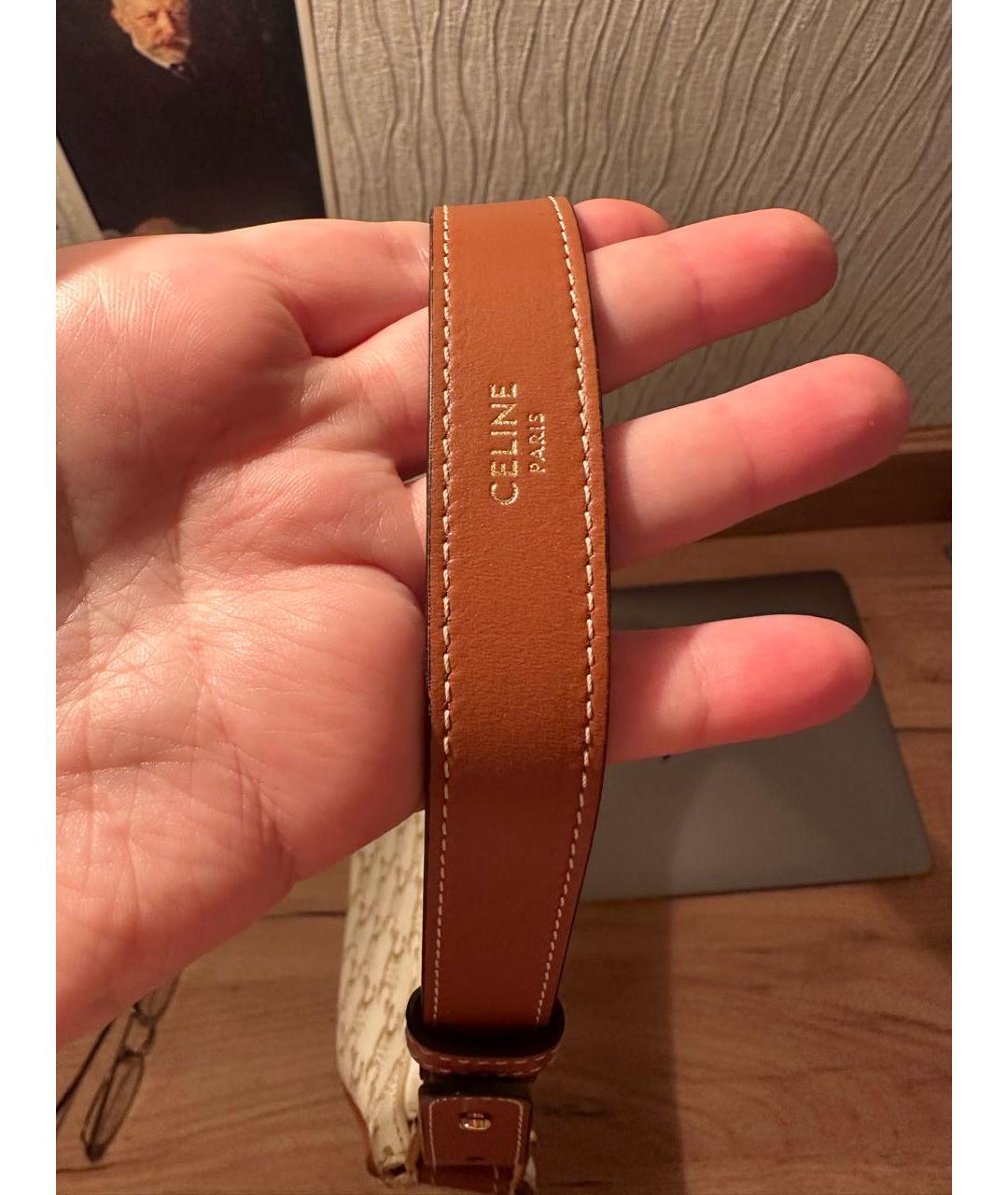 CELINE Бежевая кожаная сумка с короткими ручками, фото 5