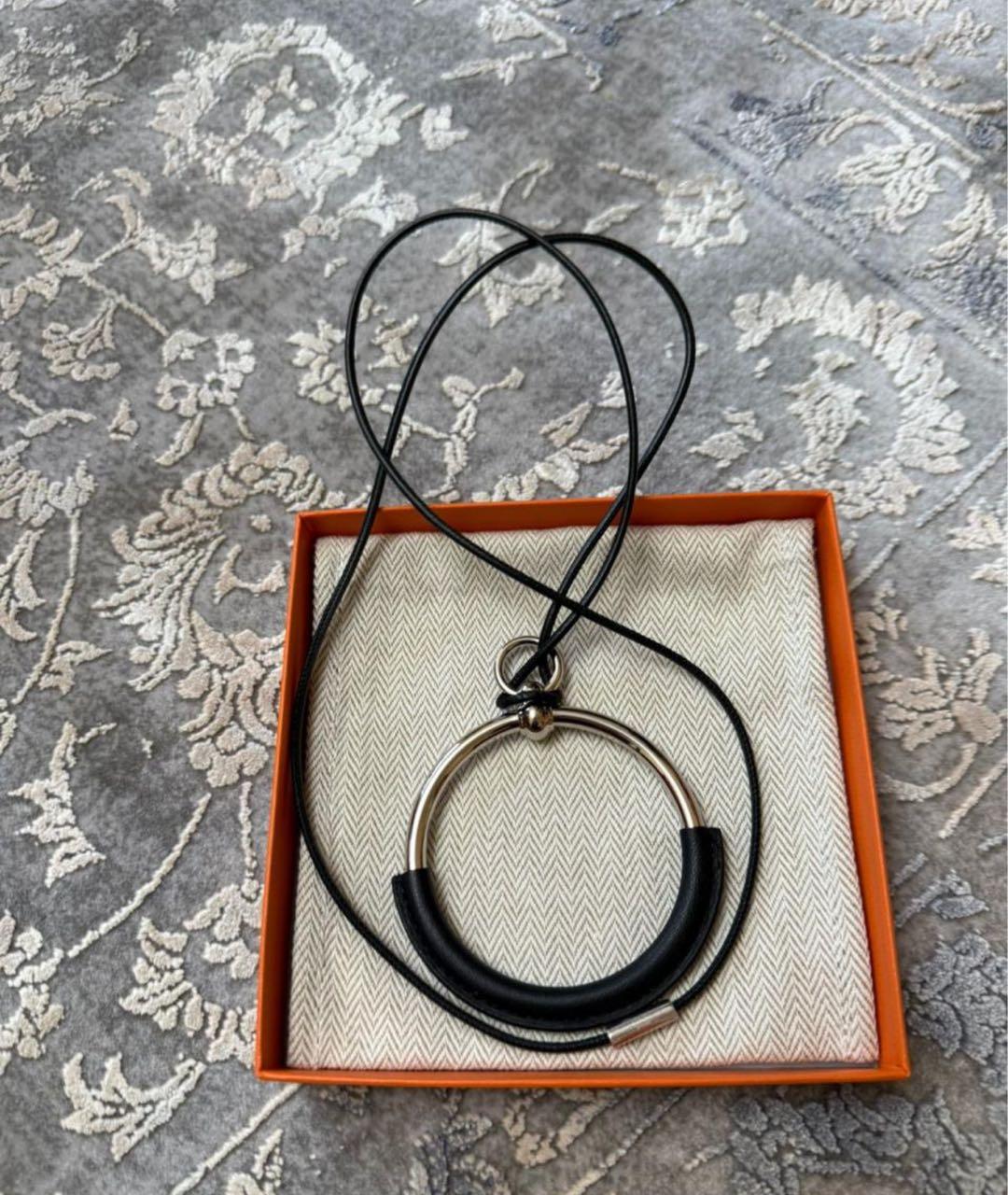 HERMES Черная подвеска, фото 4