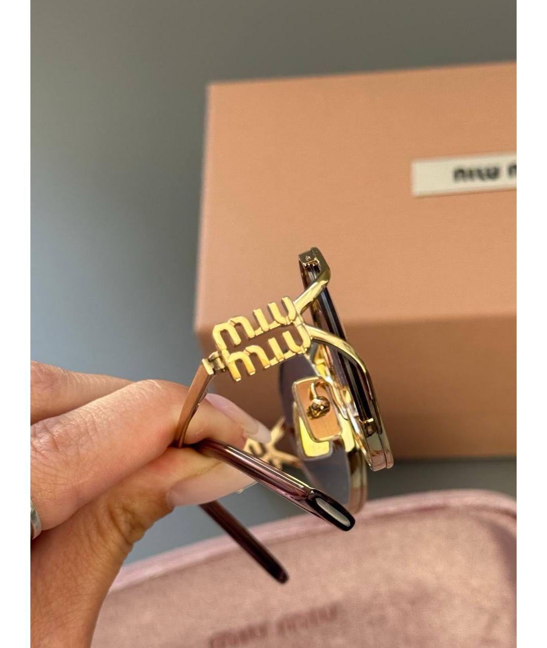 MIU MIU Золотые металлические солнцезащитные очки, фото 6
