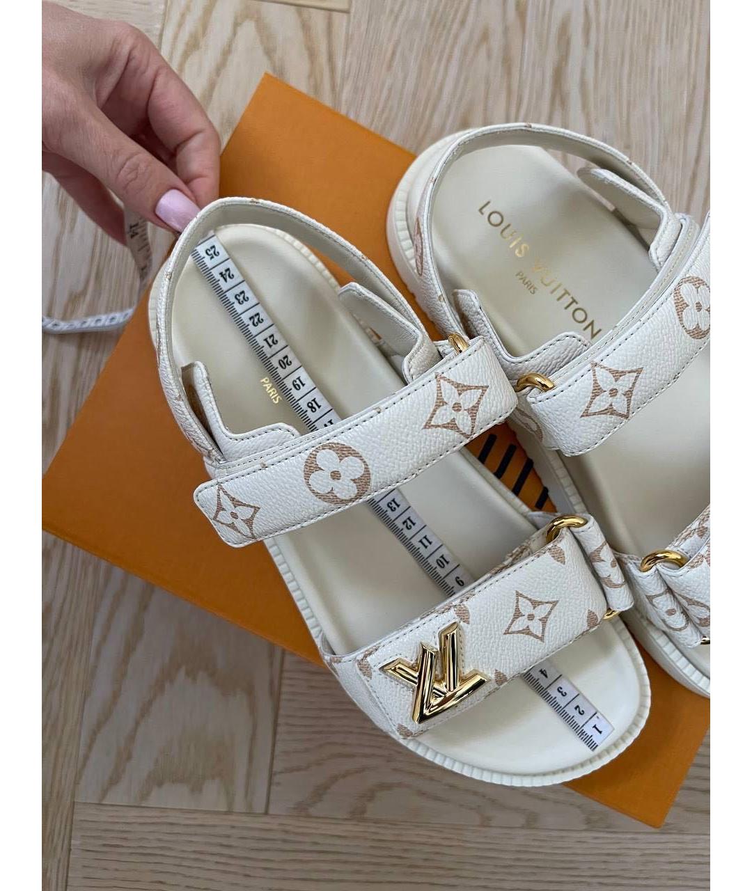 LOUIS VUITTON Белые кожаные босоножки, фото 5