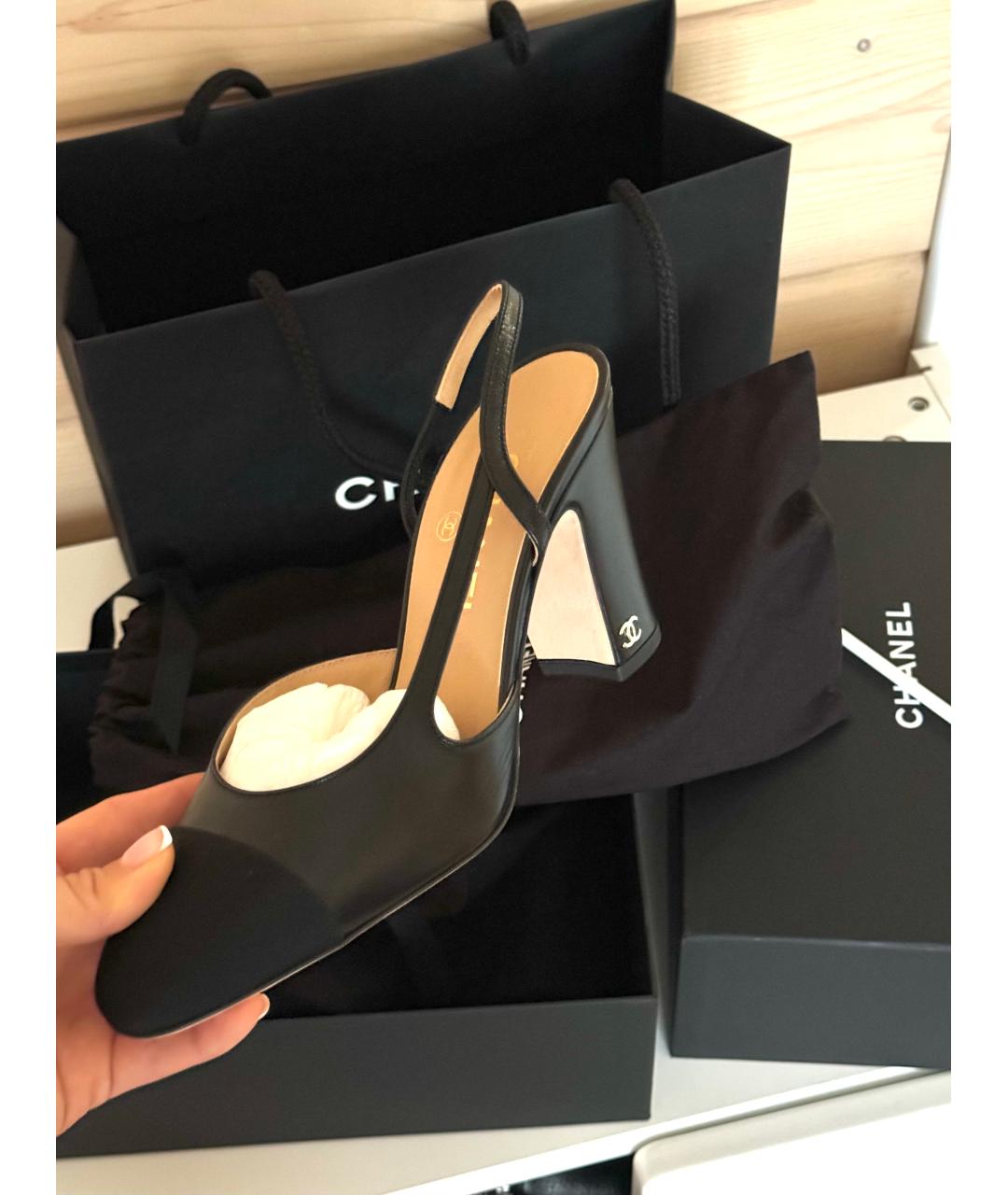 CHANEL Черные кожаные туфли, фото 5