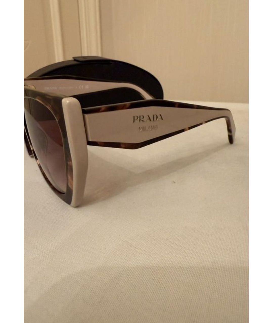 PRADA Коричневые пластиковые солнцезащитные очки, фото 2