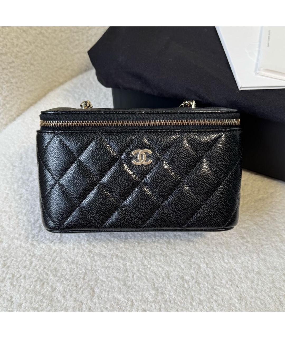 CHANEL Черная кожаная сумка через плечо, фото 2