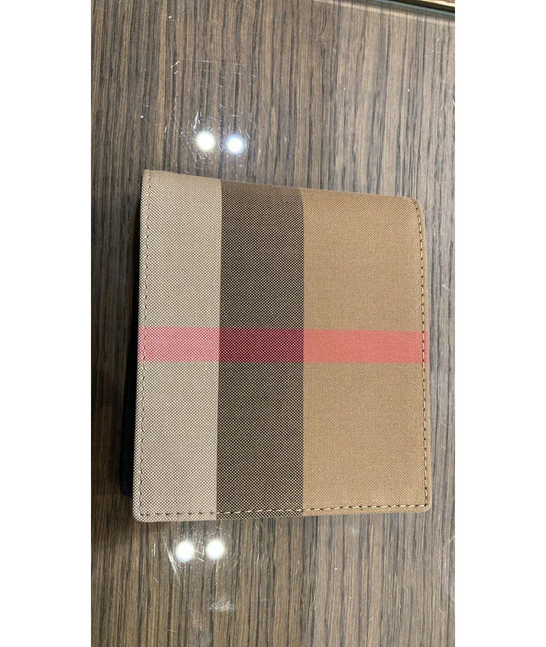 BURBERRY Бежевый кошелек, фото 3
