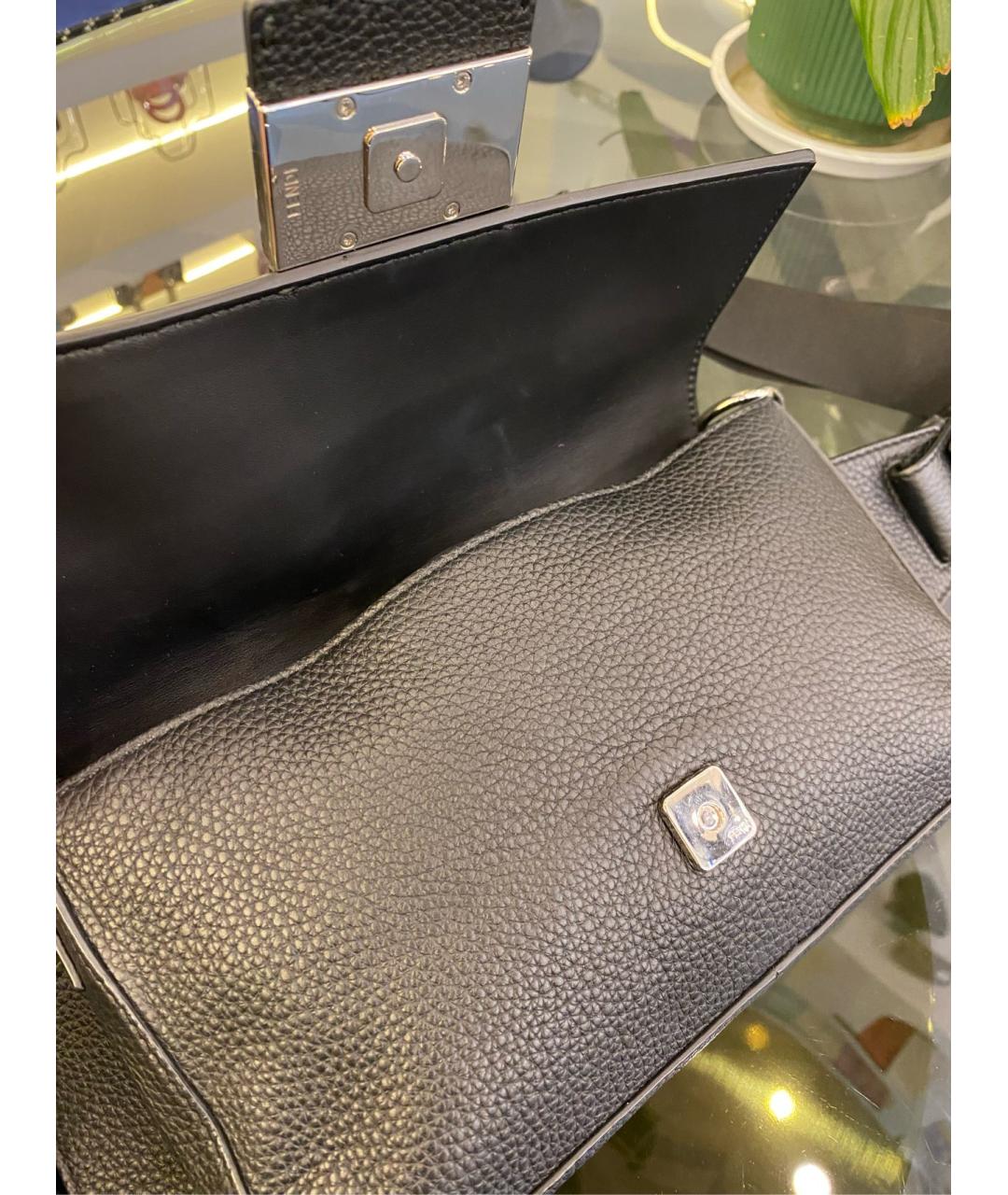 FENDI Черная кожаная сумка через плечо, фото 4