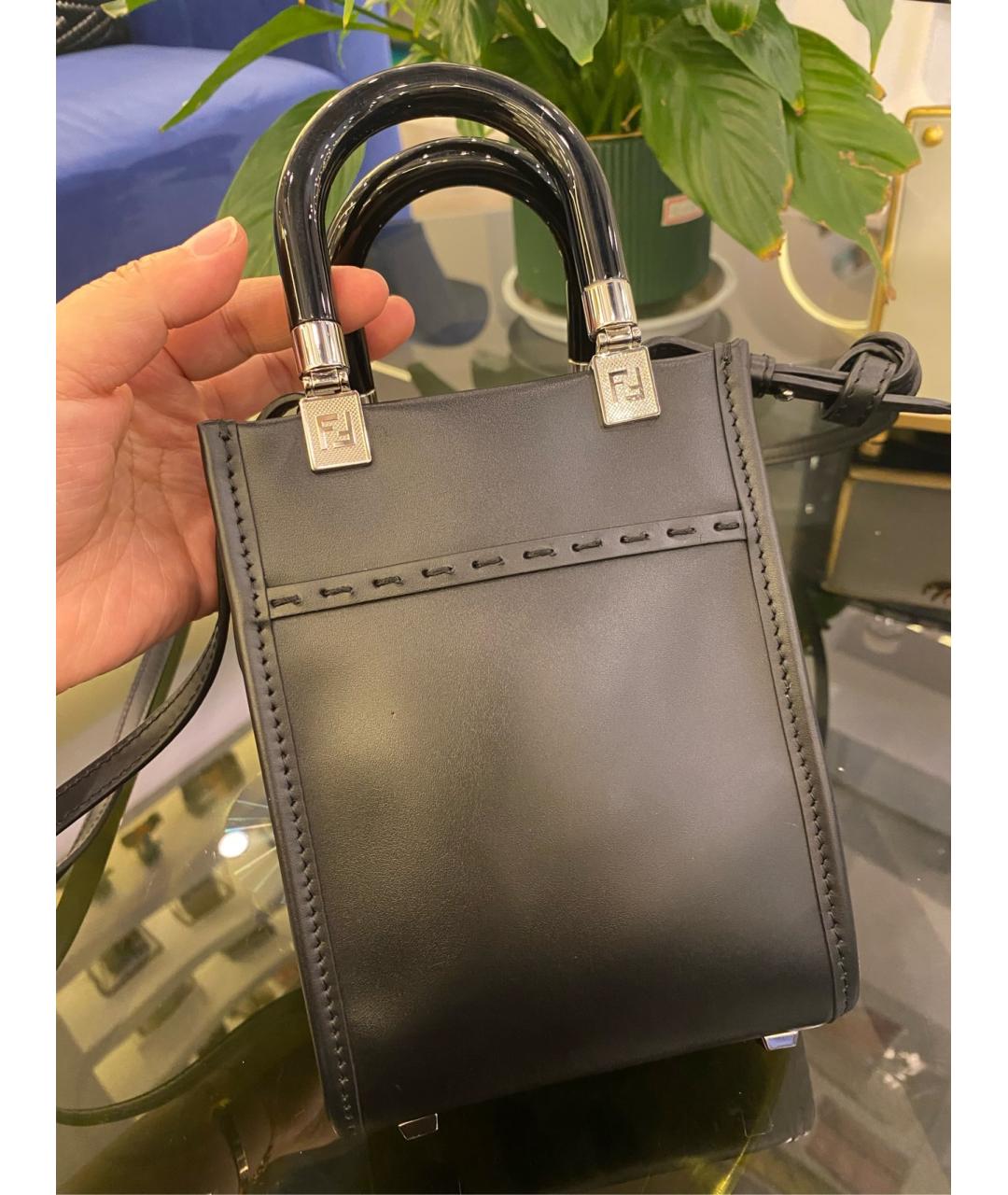 FENDI Черная кожаная сумка через плечо, фото 3