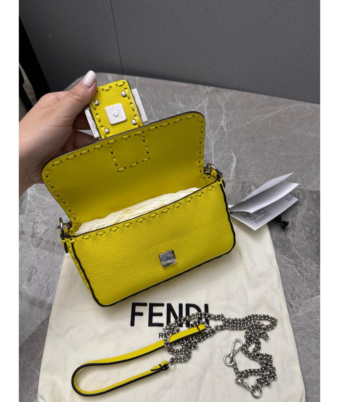 FENDI Желтая кожаная сумка через плечо, фото 4