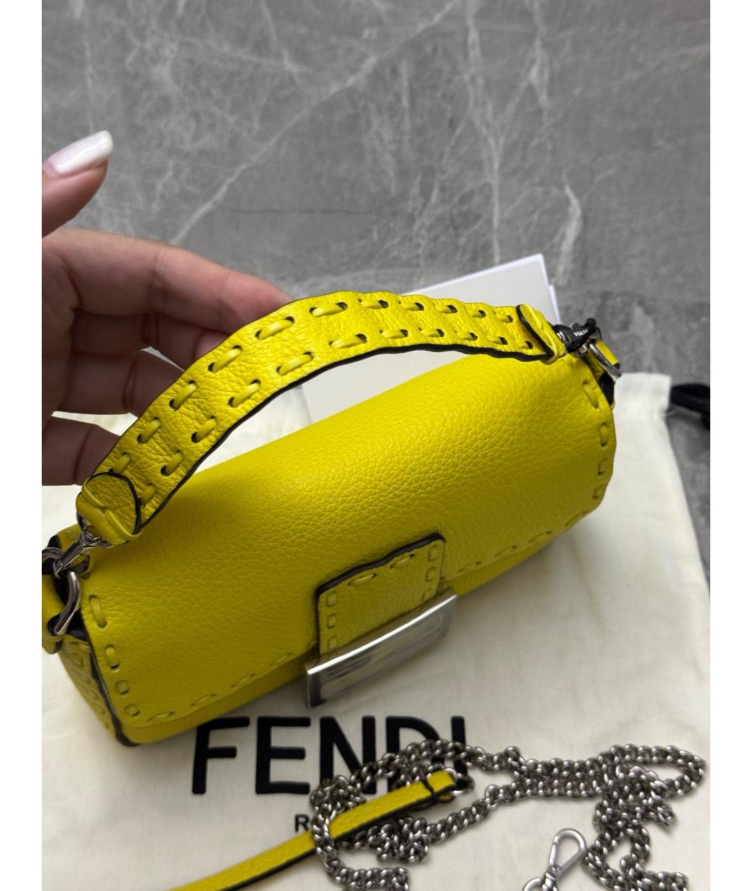 FENDI Желтая кожаная сумка через плечо, фото 6